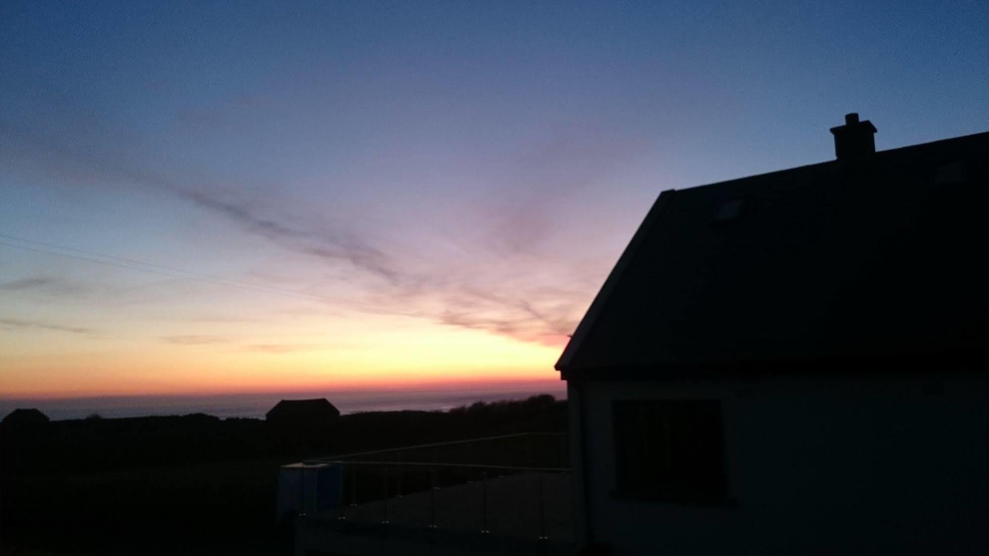Blue Horizons B&B Milltown Malbay Exterior photo